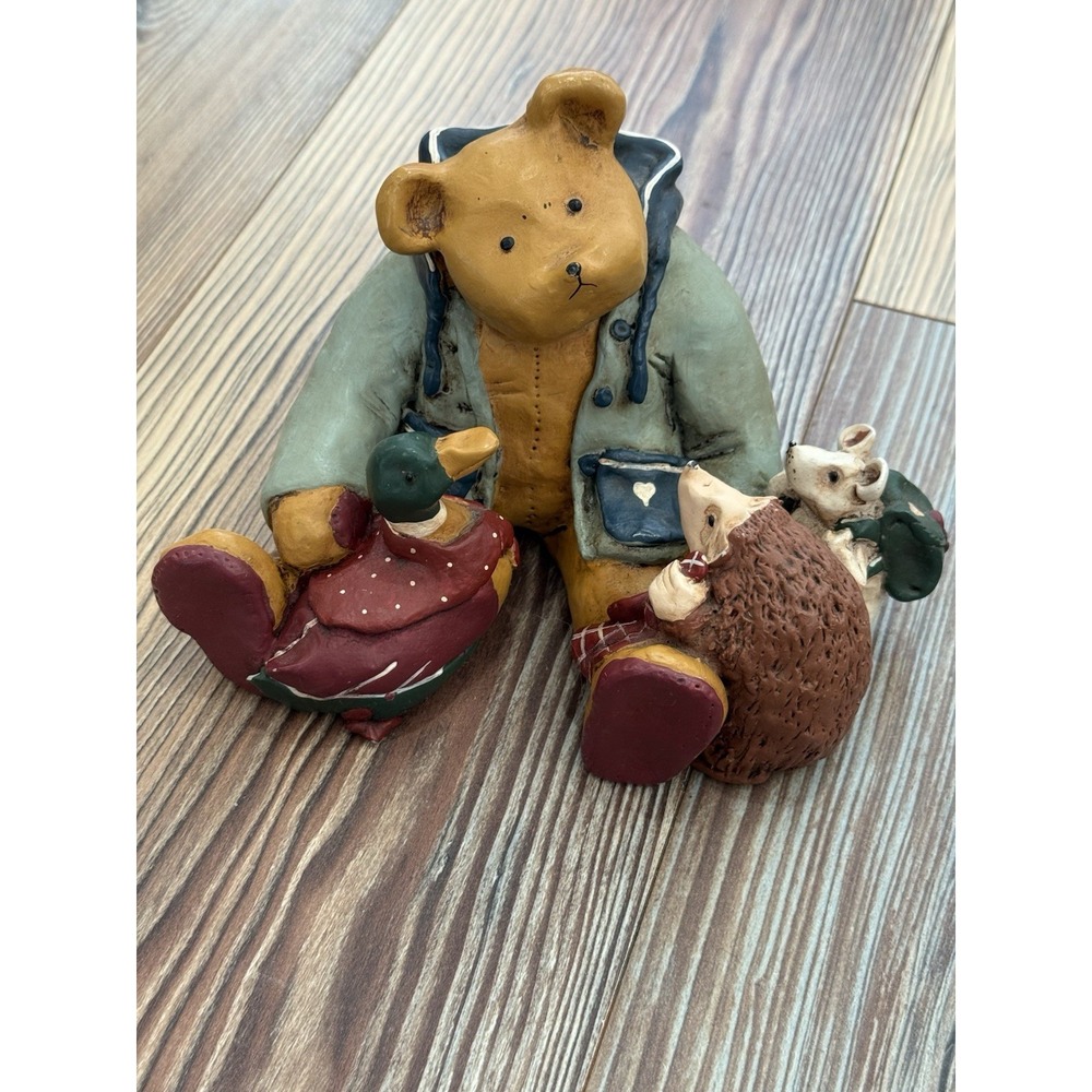 Vtg Paddington "Big Bear With Duck & Hedgehog" 1995 Resin Figure 7.5" BEAR & Me